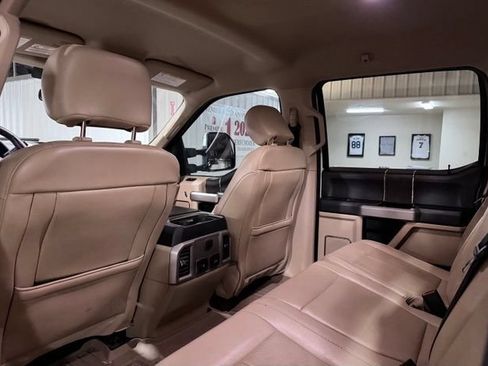 Used 2020 Ford F250 Lariat w/ Lariat Value Package AWD/4WD image 11