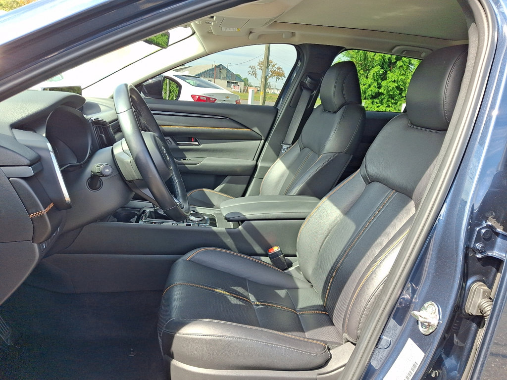 Used 2023 MAZDA CX-50 AWD 2.5 S w/ Cargo Package image 24