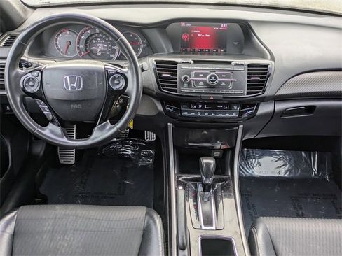 Used 2016 Honda Accord Sport image 13