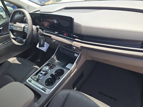 New 2027 Kia Carnival SX FWD image 12