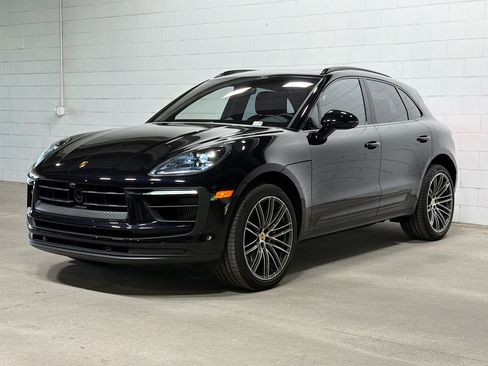 Certified 2026 Porsche Macan S AWD/4WD image 1