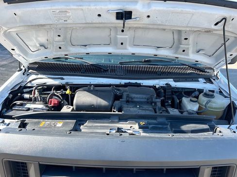 Certified 2024 Ford E-450 and Econoline 450 Super Duty w/ Power Windows & Locks Group image 28