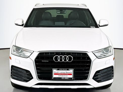 Used 2018 Audi Q3 2.0T Premium w/ Convenience Package image 2