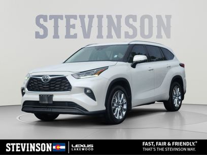 Used 2022 Toyota Highlander Limited