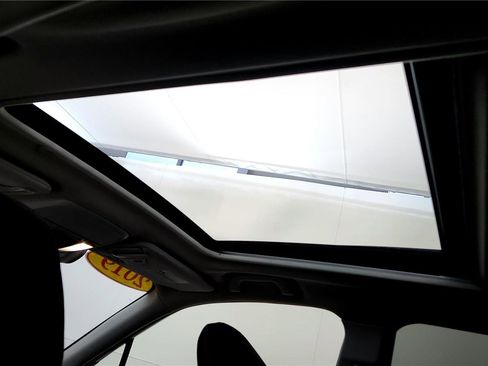 Used 2019 Subaru Forester Premium image 26