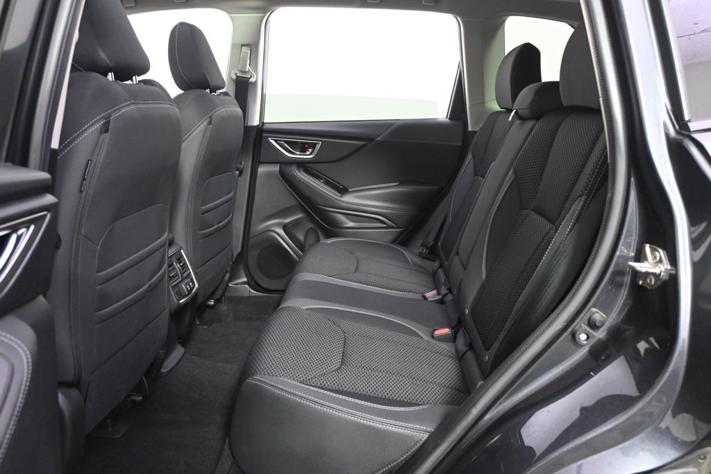 Used 2019 Subaru Forester Premium AWD/4WD image 21