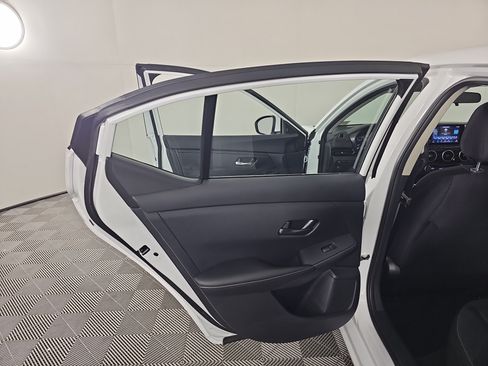 Used 2025 Nissan Sentra SV w/ All-Weather Package FWD image 18