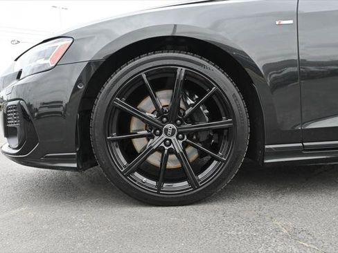 Used 2022 Audi A8 L 3.0T w/ Executive Package AWD/4WD image 27