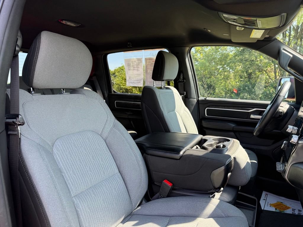 Used 2023 RAM 1500 Big Horn AWD/4WD image 23