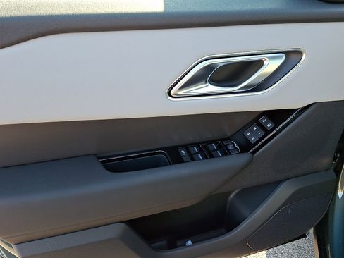 New 2026 Land Rover Range Rover Velar S image 8