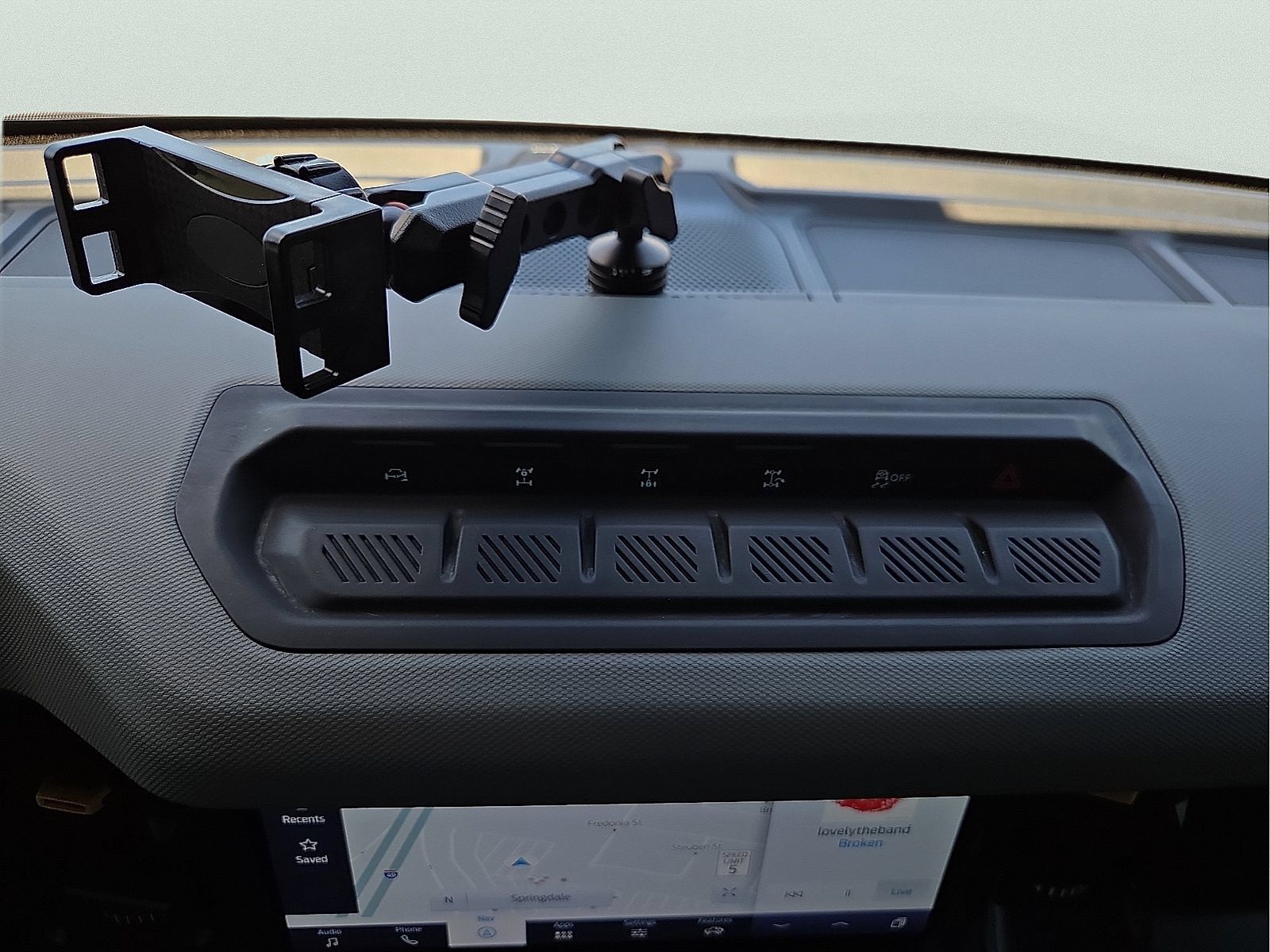 Used 2023 Ford Bronco Badlands AWD/4WD image 18