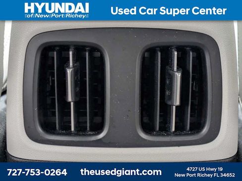 Used 2023 Hyundai Tucson SEL w/ Convenience Package FWD image 15