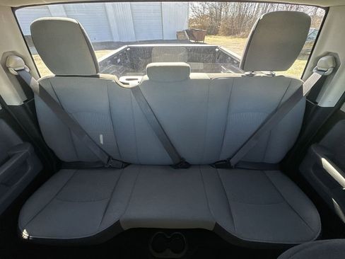 Used 2024 RAM 1500 Classic SLT image 21