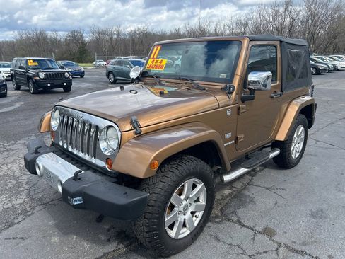 Used 2011 Jeep Wrangler Sahara w/ Dual Top Group image 2