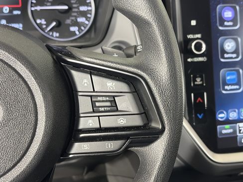 Used 2024 Subaru Crosstrek 2.0i Premium image 28