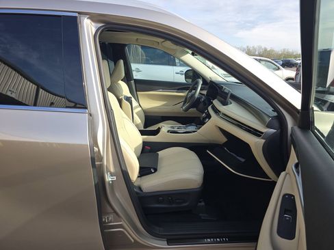 Used 2025 INFINITI QX60 Luxe w/ Lighting Package (N94) FWD image 15