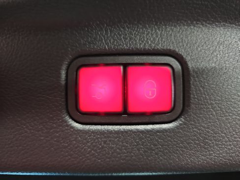 Certified 2026 Mercedes-Benz S 580 4MATIC Sedan image 14
