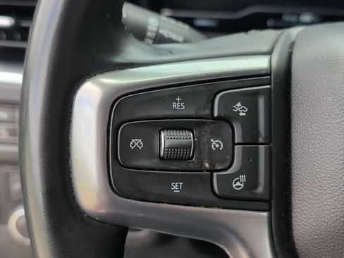 Used 2023 Chevrolet Suburban Premier AWD/4WD image 20