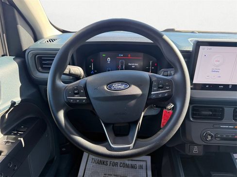 Used 2025 Ford Maverick XL image 12