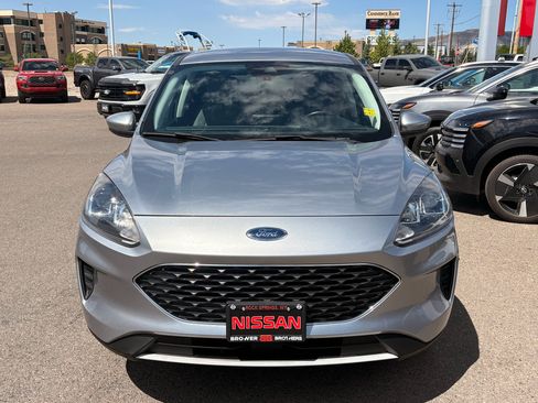 Used 2021 Ford Escape SE w/ Convenience Package AWD/4WD image 8