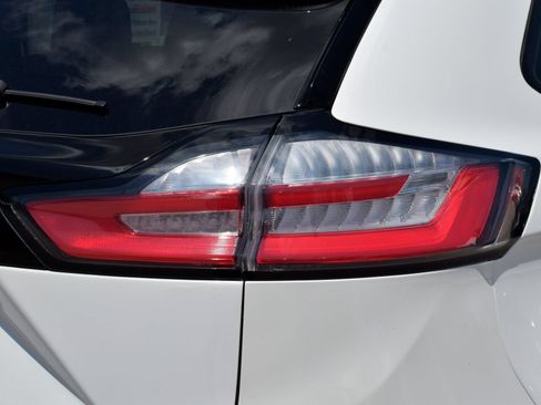 Used 2023 Ford Edge ST-Line AWD/4WD image 19