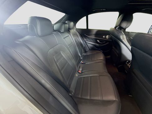 Used 2018 Mercedes-Benz E 43 AMG 4MATIC Sedan image 27