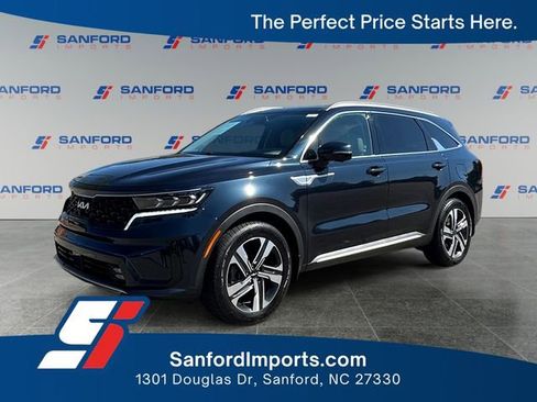 Used 2023 Kia Sorento SX Prestige w/ Panoramic Sunroof Package AWD/4WD image 1