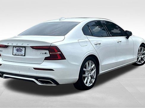 Used 2019 Volvo S60 T6 R-Design AWD/4WD image 6