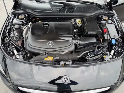 Used 2018 Mercedes-Benz CLA 250 image 20