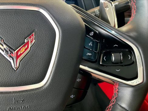 Used 2024 Chevrolet Corvette Stingray Preferred Cpe w/ 2LT RWD image 20
