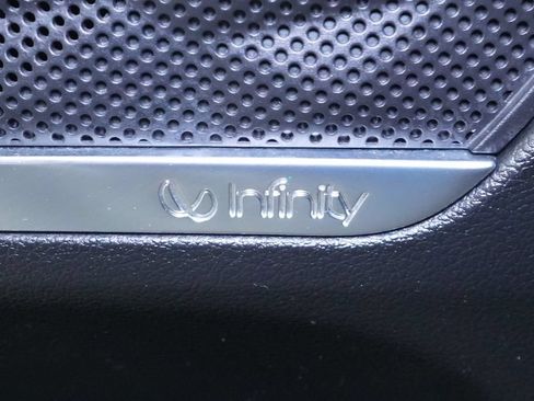 Used 2019 Hyundai Santa Fe Limited AWD/4WD image 17