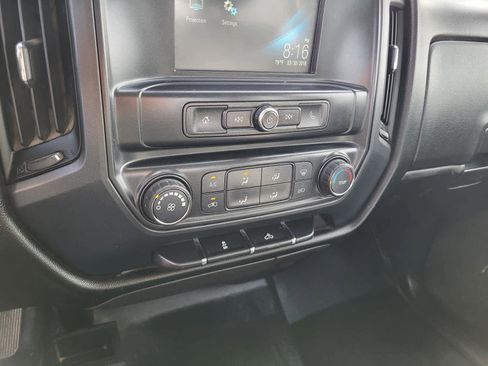 Used 2018 Chevrolet Silverado 1500 W/T w/ Trailering Package image 22