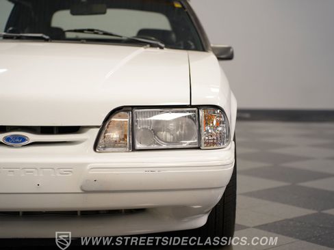 Used 1987 Ford Mustang LX image 21
