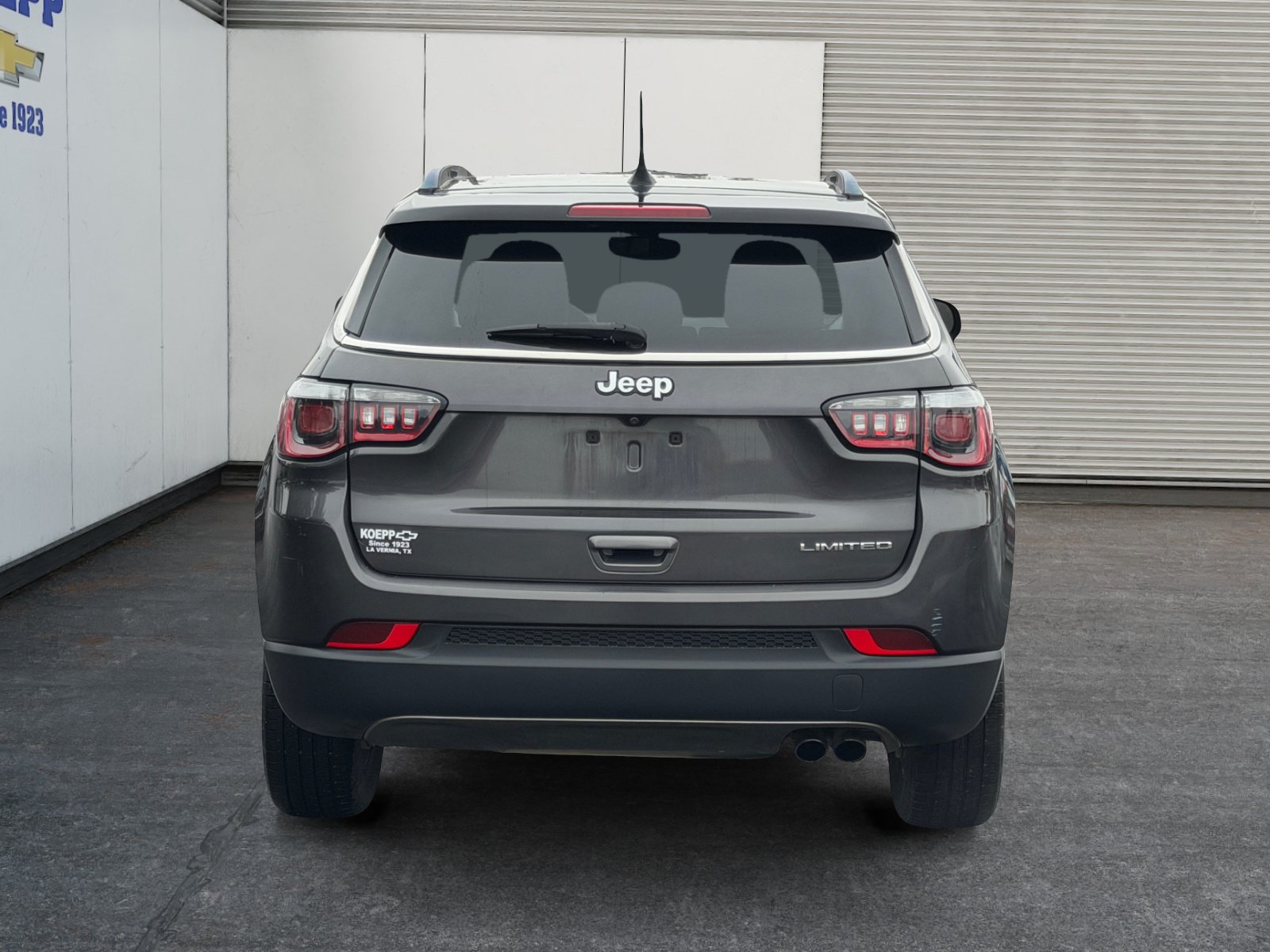 Used 2020 Jeep Compass Limited FWD image 4