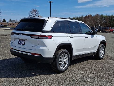New 2026 Jeep Grand Cherokee Laredo X AWD/4WD image 8
