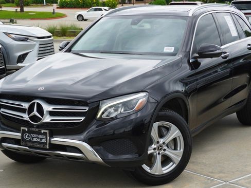 Used 2018 Mercedes-Benz GLC 300 image 2