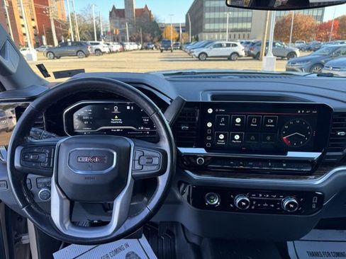 Used 2022 GMC Sierra 1500 Elevation w/ LPO, Elevation Black Package image 13