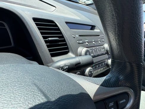 Used 2011 Honda Civic LX image 27