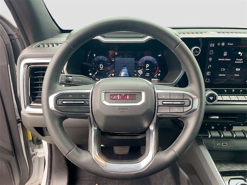 Used 2024 GMC Canyon Elevation w/ Elevation Premium Package image 13