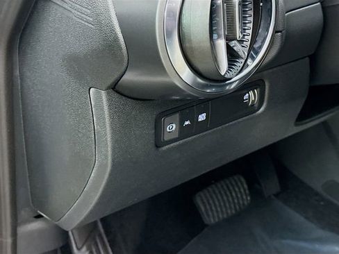 New 2026 Chevrolet Equinox EV LT image 12