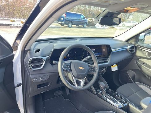 New 2026 Chevrolet TrailBlazer LT w/ Convenience Package image 10