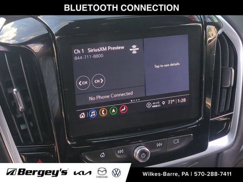 Used 2022 Chevrolet Traverse LT w/ LT Premium Package AWD/4WD image 18