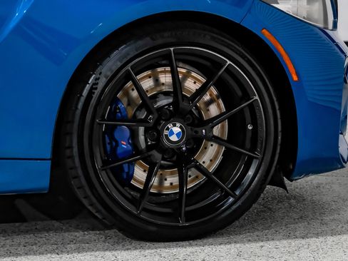 Used 2018 BMW M2 RWD image 43