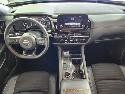 Used 2024 Nissan Pathfinder Rock Creek image 16