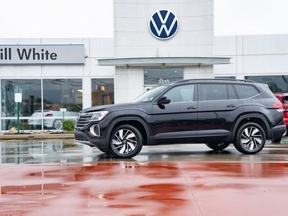 New 2026 Volkswagen Atlas SE