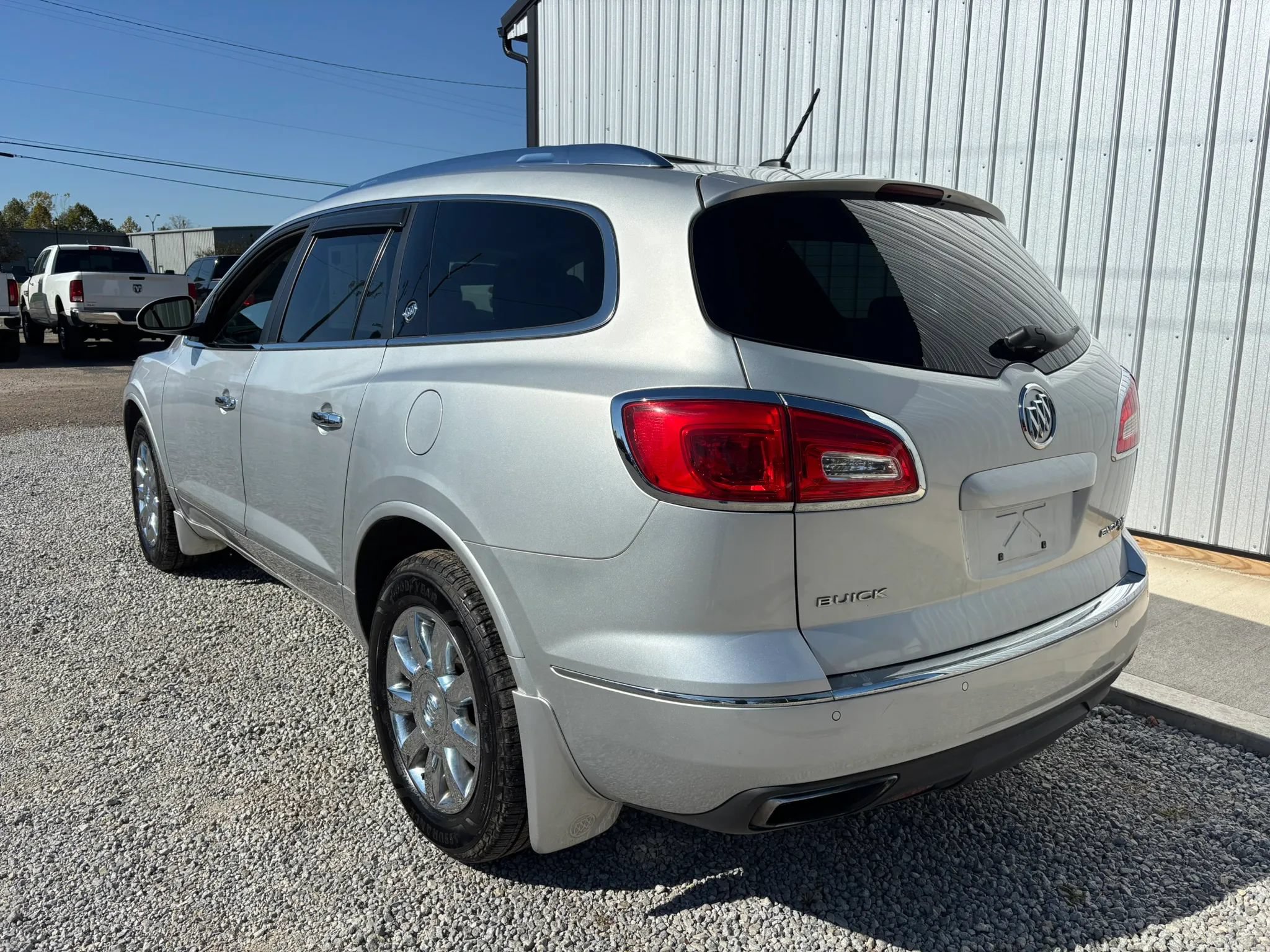 Used 2015 Buick Enclave Premium w/ Trailering Package AWD/4WD image 4
