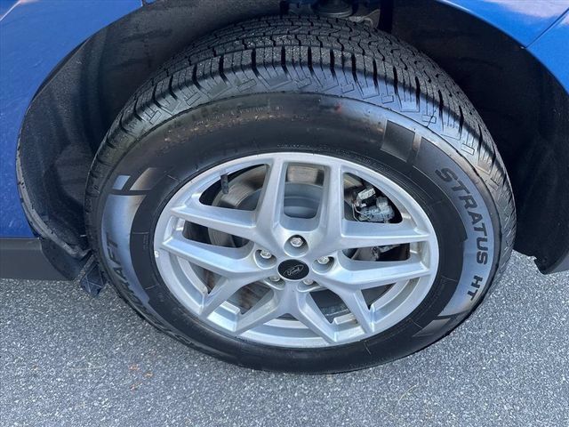 Used 2024 Ford Edge SEL AWD/4WD image 9