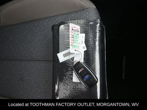 Used 2025 Subaru Forester Premium AWD/4WD image 11