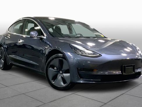 Used 2019 Tesla Model 3 Long Range image 2