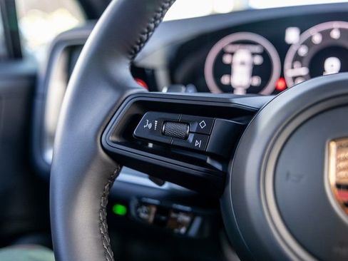 New 2026 Porsche Cayenne S image 32